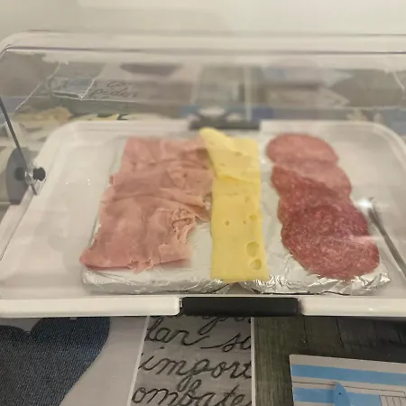 Kale ' Oda ve Kahvaltı 4*